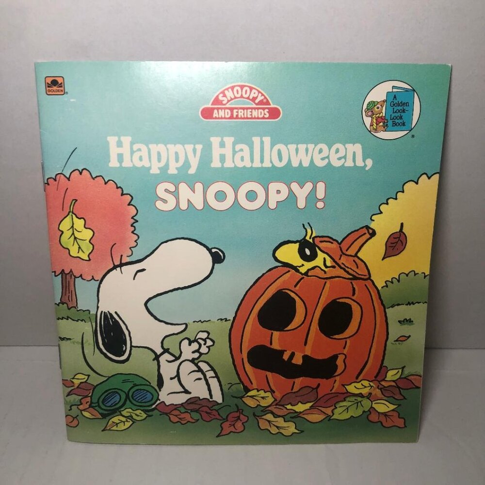 Happy Halloween, Snoopy! Peanuts Paperback A Golden Book Vintage 1989 80's